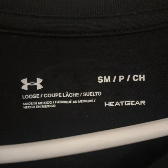 Under Armour Black Fitted Short Sleeve Tee - Picture 2 of 9